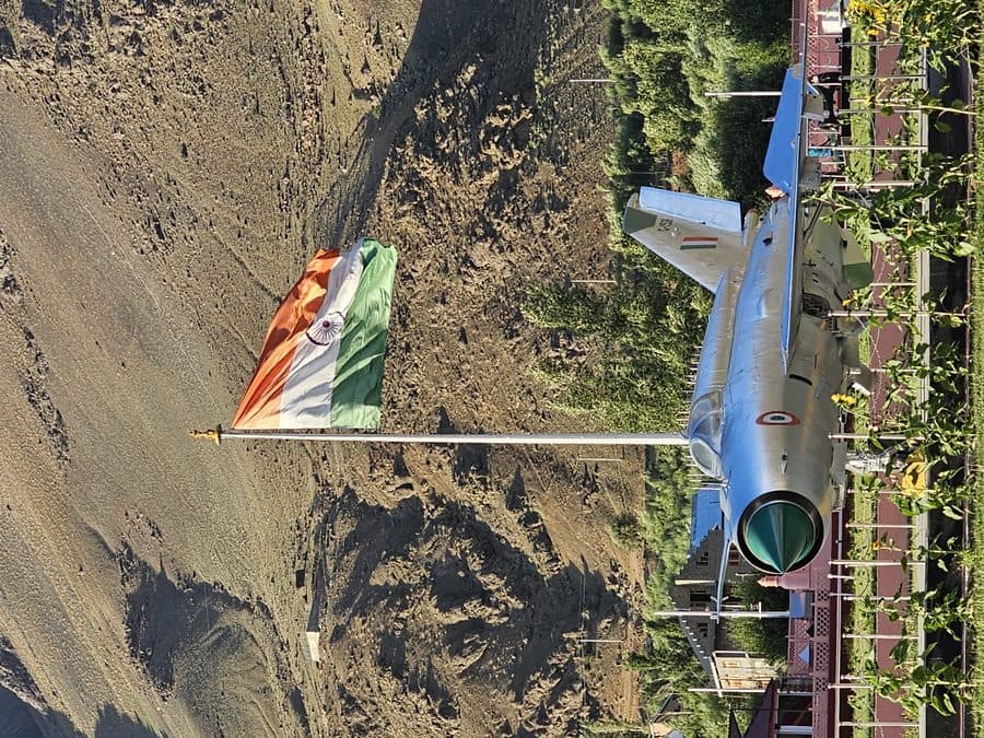 IAF MiG + Tricolour
